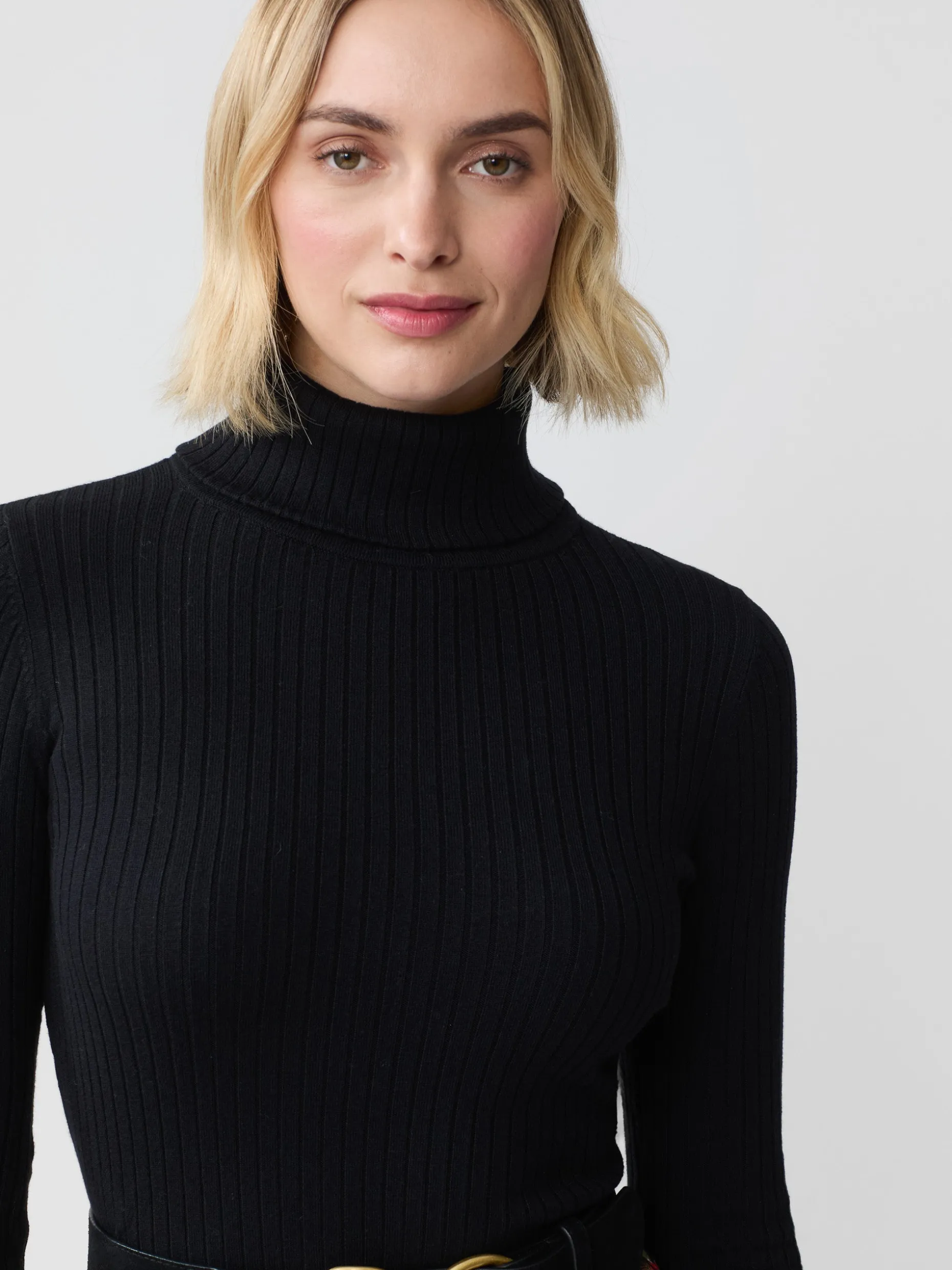 Arlette Turtleneck