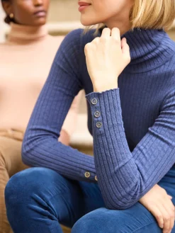 Arlette Turtleneck