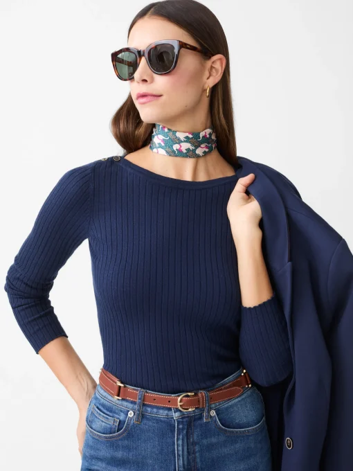 Della Sweater