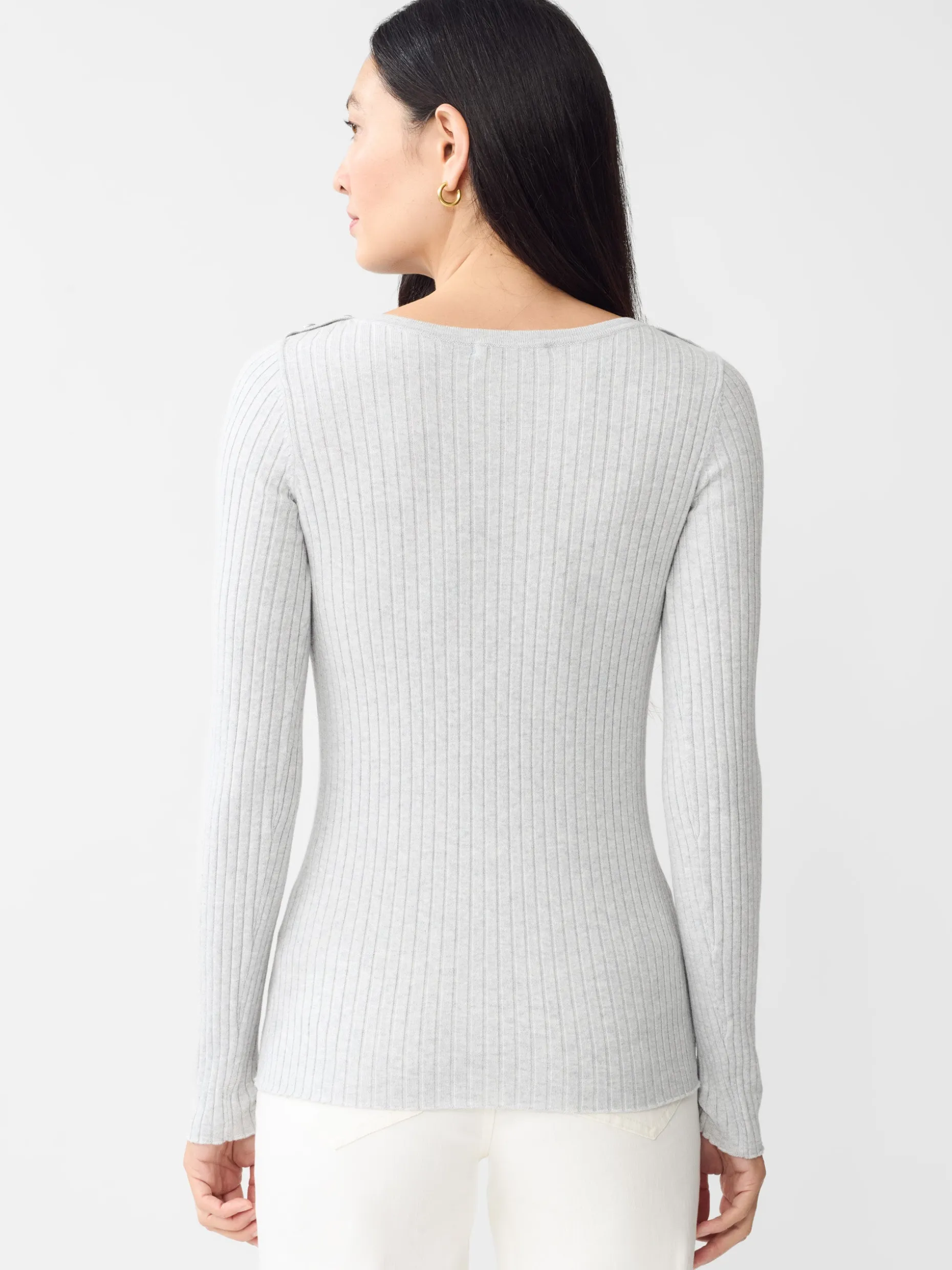 Della Sweater