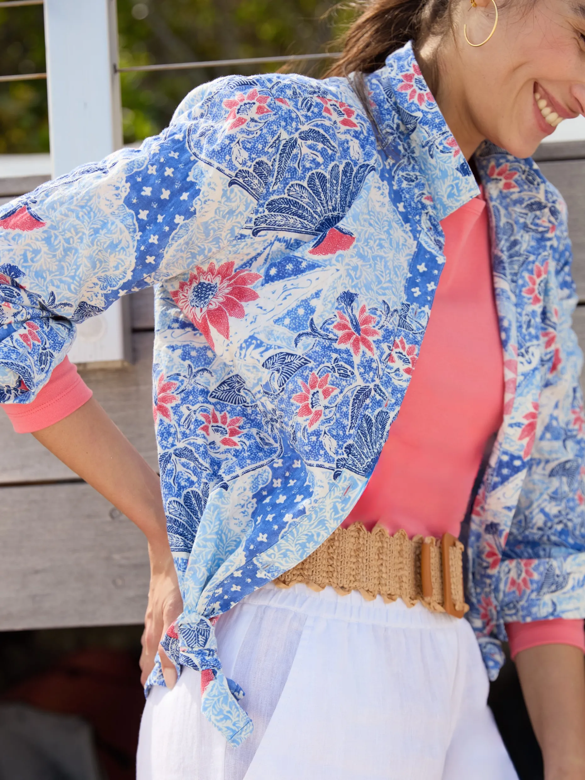 Lois Shirt in Batik Botanica