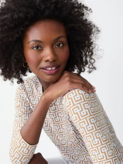 Signature Tee in South Coast Key