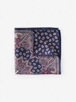 Silk Pocket Square in Foulard