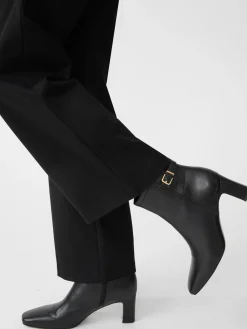 Vivvi Leather Ankle Boots